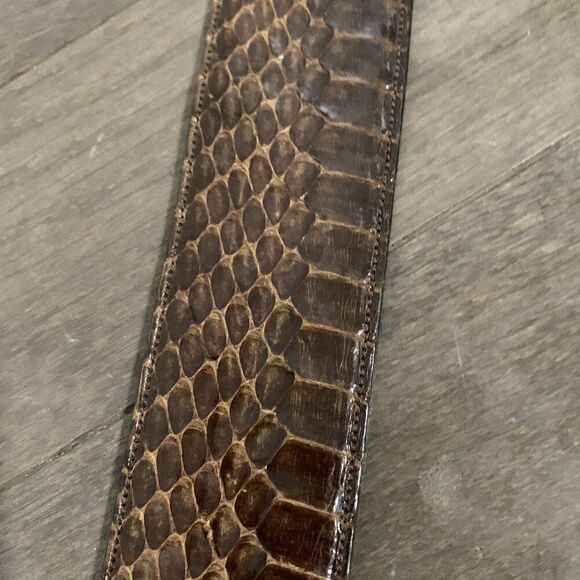 Rj Foley Womens Solid Brown Genuine Snakeskin Belt - Picture 2 of 4